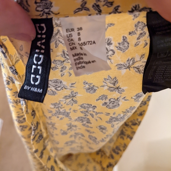 Yellow linen Button-up skirt | 8 - Picture 2 of 4